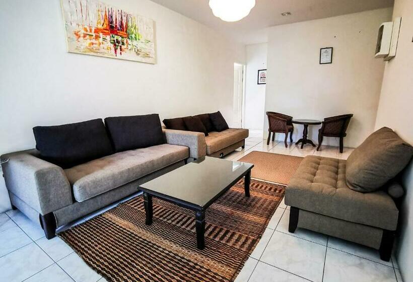 Номер Superior Кровать Кинг, Natol Homestay   Kuching