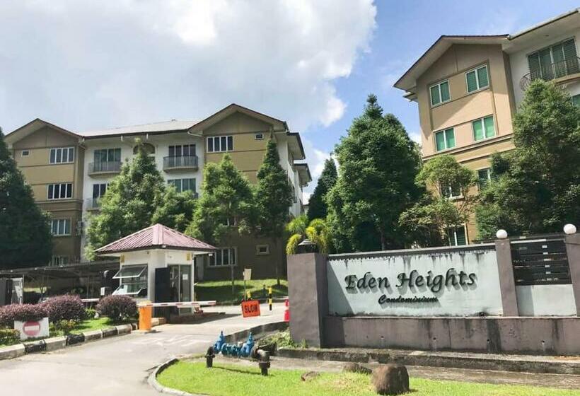 Номер Superior Кровать Кинг, Natol Homestay   Kuching