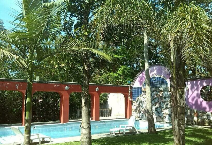 4인용 스탠다드 룸, Hacienda Xico Inn