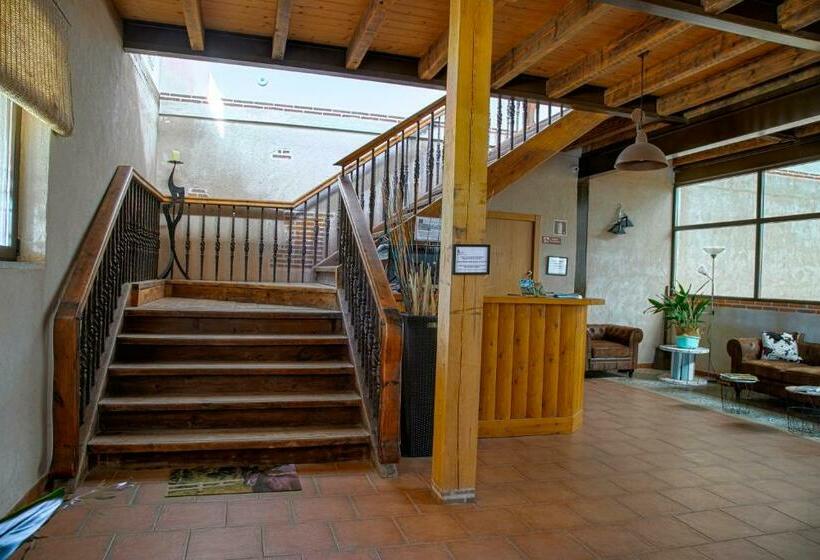 Семейный Номер, Rural Rancho Montalvo
