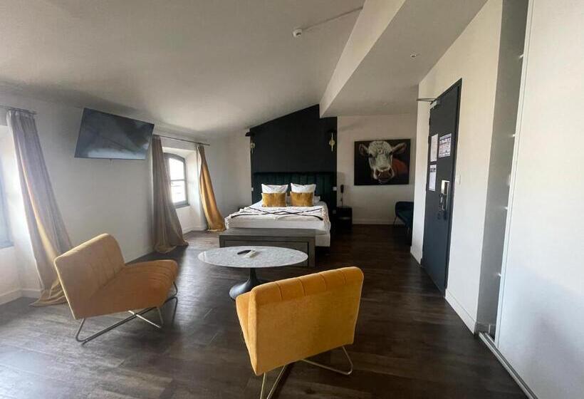 Полулюкс, Le Victoria Boutique Hôtel