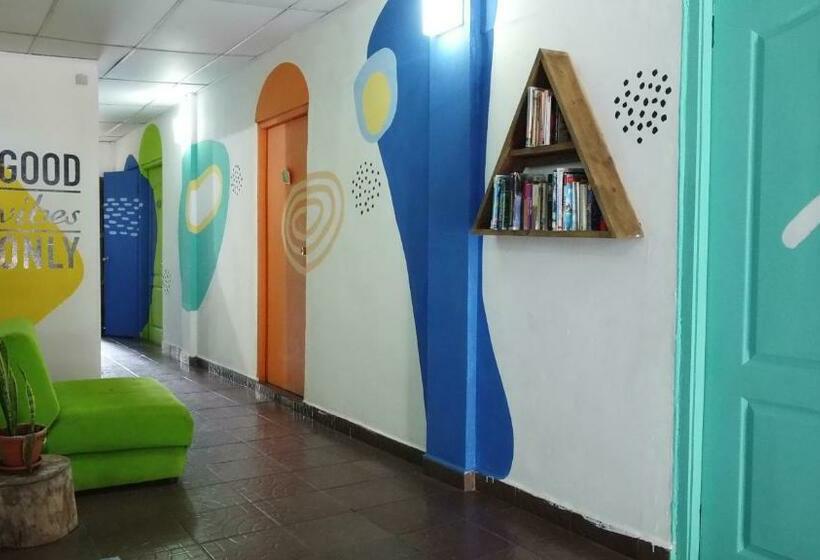 Кровать в Общей Комнате, Acuarela Hostal