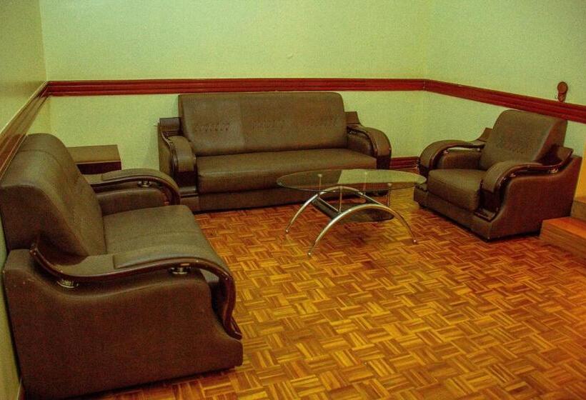 Президентский Люкс, The Charity Hotel International