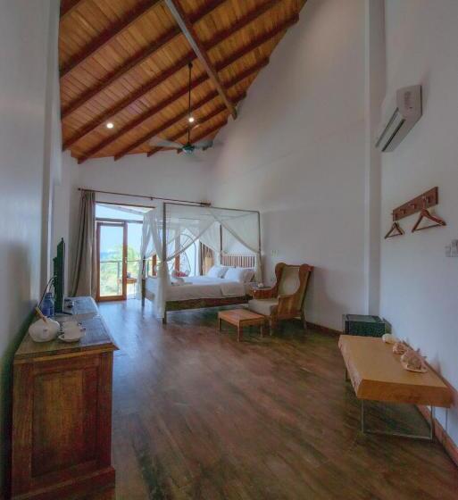 اتاق سه نفره دلوکس با چشم‌انداز دریا, Cardamon Hotel Nilaveli