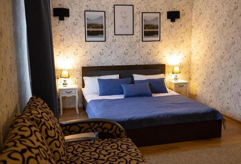 غرفة قياسية ثلاثية مزودة بشرفة, Villa Blanc