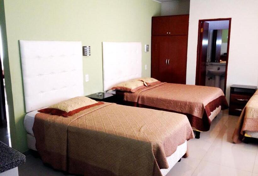 اتاق استاندارد سه نفره, Gran Hotel Canada