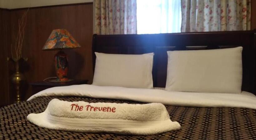 Номер Deluxe, The Trevene