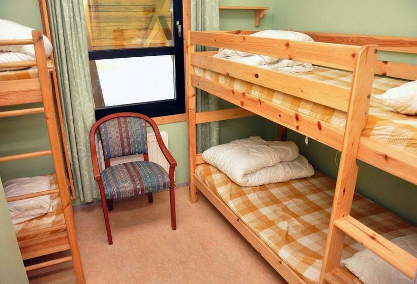 Номер Стандарт Четырехместный Совместный Санузел, Vimmerby Vandrarhem