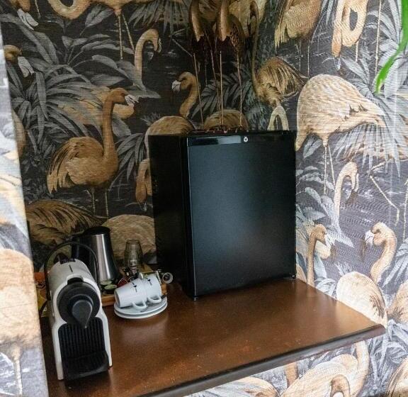 Номер Deluxe, Wolf Hotel Kitchen & Bar