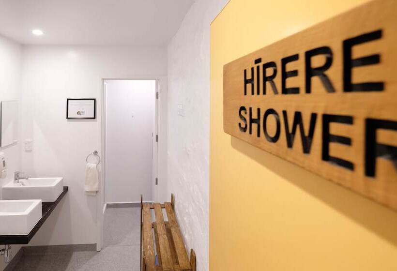 스탠다드 룸 공동 욕실, Haka House Auckland K Road