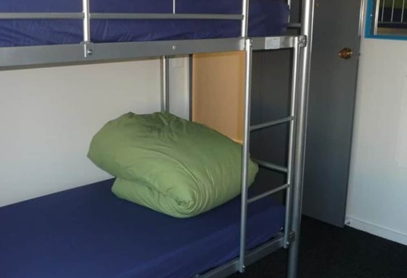 تختخواب در اتاق مشترک, Mount Backpackers