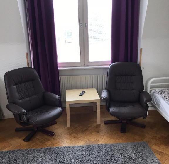 Семейный Номер, Gävle Bed & Breakfast