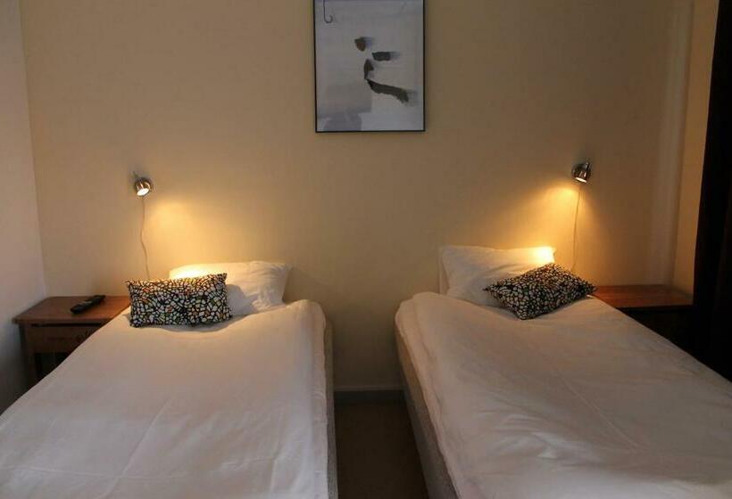 Номер Стандарт Совместная Ванная, Stationshusets Hotell Och Café Fd Hotell Lilla Station