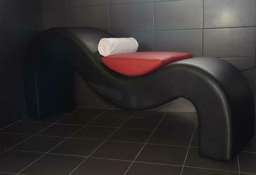 Номер Deluxe с Гидромассажем, Vinyl M Hotel Design Inn