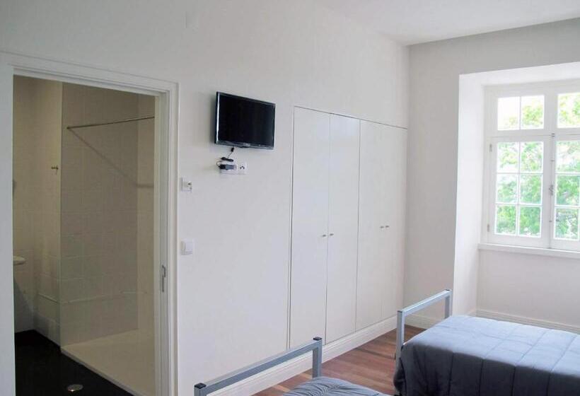 اتاق استاندارد سه نفره, Azores Youth Hostels   Sao Miguel