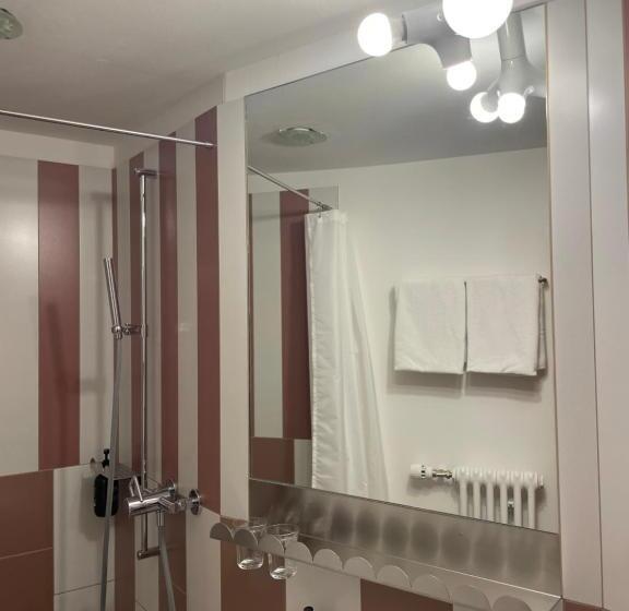 Номер Basic, Adler Garni
