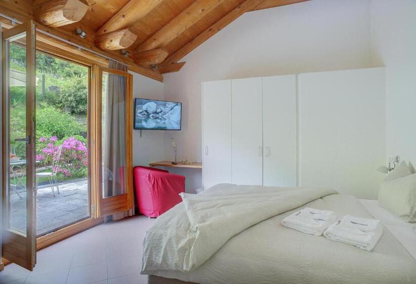 Номер Стандарт Вид на Сад, Myverzasca Resort Ai Piee