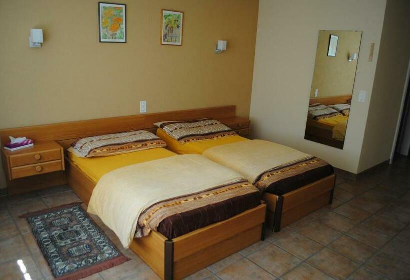 اتاق استاندارد, Motel   Hôtel La Poularde