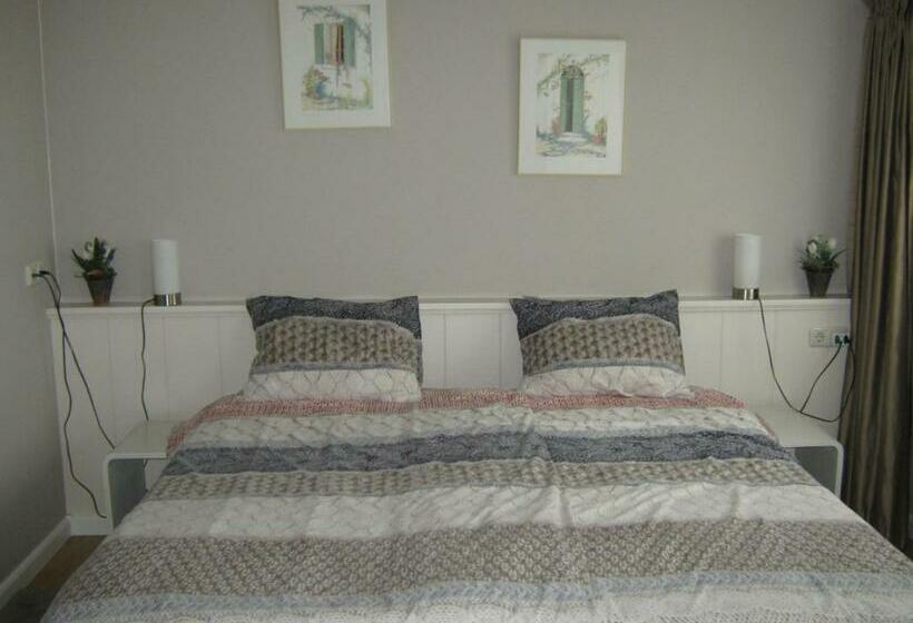 غرفة قياسية, B&b De Tobbedanser Harlingen