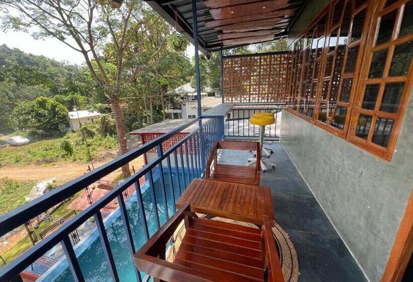 스탠다드 룸, Mannath Private Pool Villas At Vellarimala