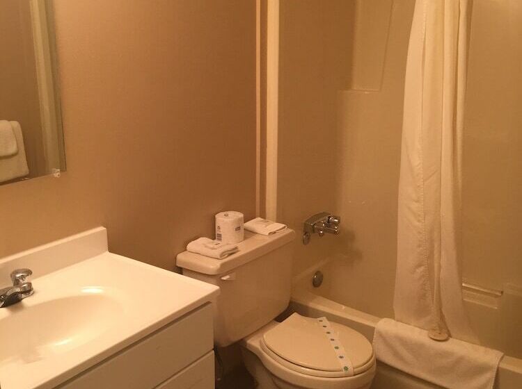 סוויטה, Tumbler Ridge Inn