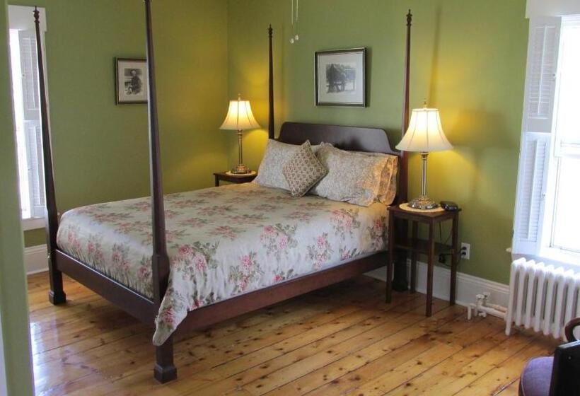 스탠다드 룸, Louisbourg Heritage House