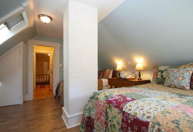 غرفة قياسية سرير ملكى, Fisherman's Daughter B&b