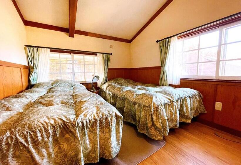 Четырехместный Номер Стандарт, Hakuba Pension & Log Hotel Meteor