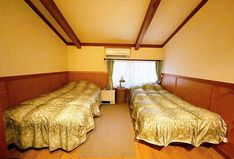 Четырехместный Номер Стандарт, Hakuba Pension & Log Hotel Meteor