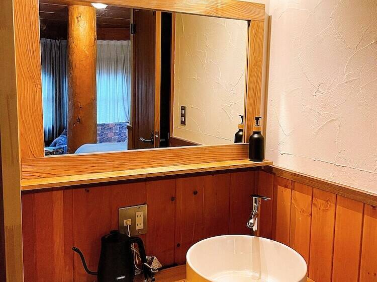 Номер Стандарт, Hakuba Pension & Log Hotel Meteor
