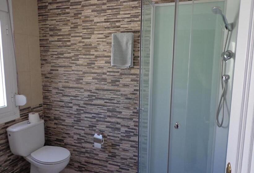 Номер Стандарт, Albergue Aqua Portomarin