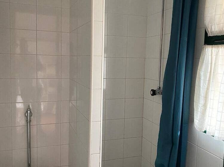 Номер Стандарт Трехместный, Hostel Layos, Toledo