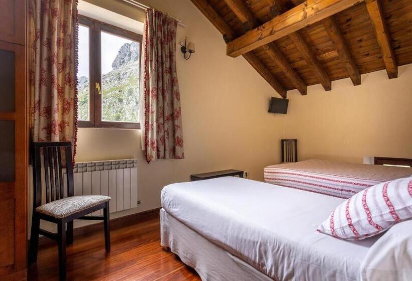 Номер Стандарт Трехместный, Posada 3 Valles