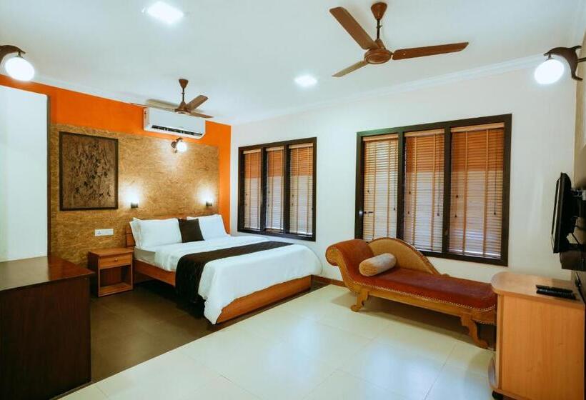 디럭스 룸, Asokam Beach Resort