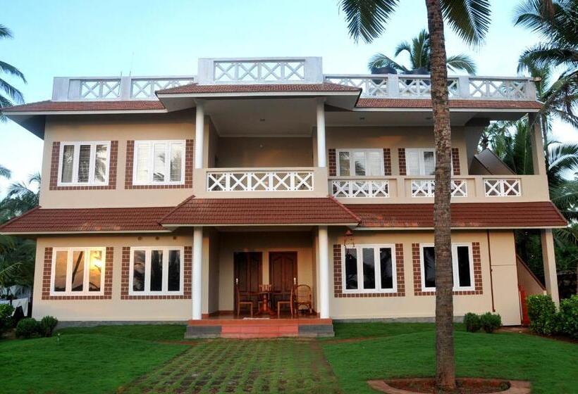 스위트, Asokam Beach Resort