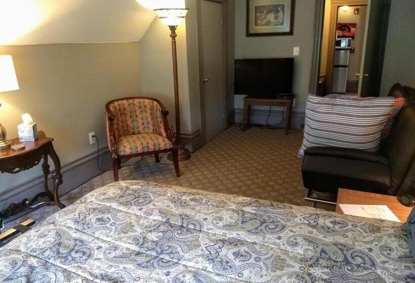 Номер Стандарт, Stone Gables Inn