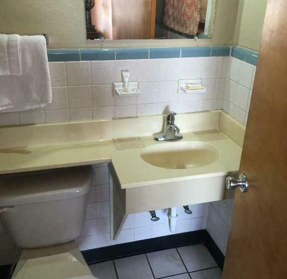 스탠다드 룸, Best Value Inn Motel Sandusky