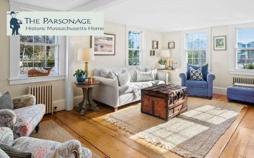 Дом 1 Спальня, The Parsonage