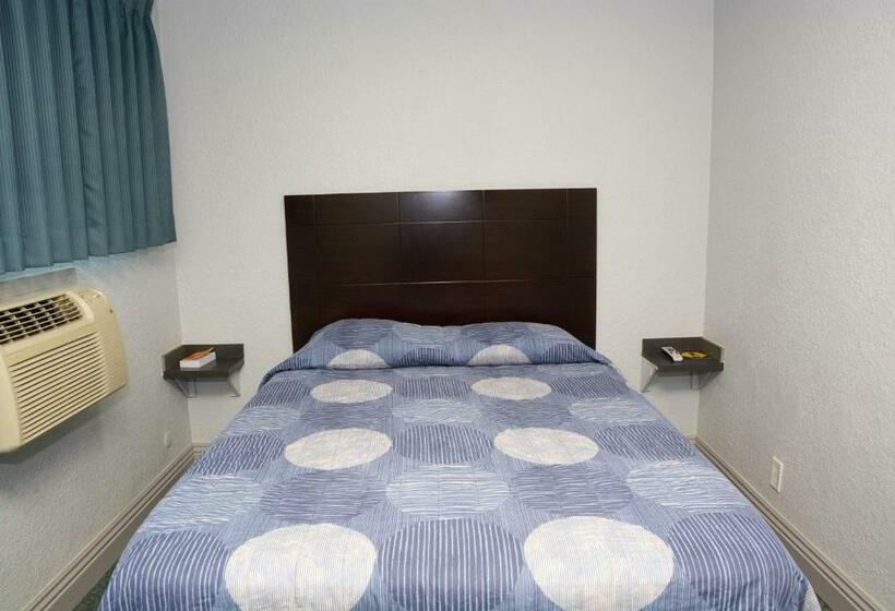 Номер Deluxe, Comet Motel