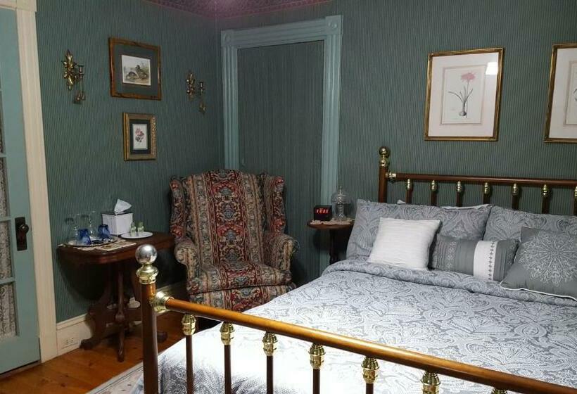 Номер Стандарт, Holidae House Bed & Breakfast
