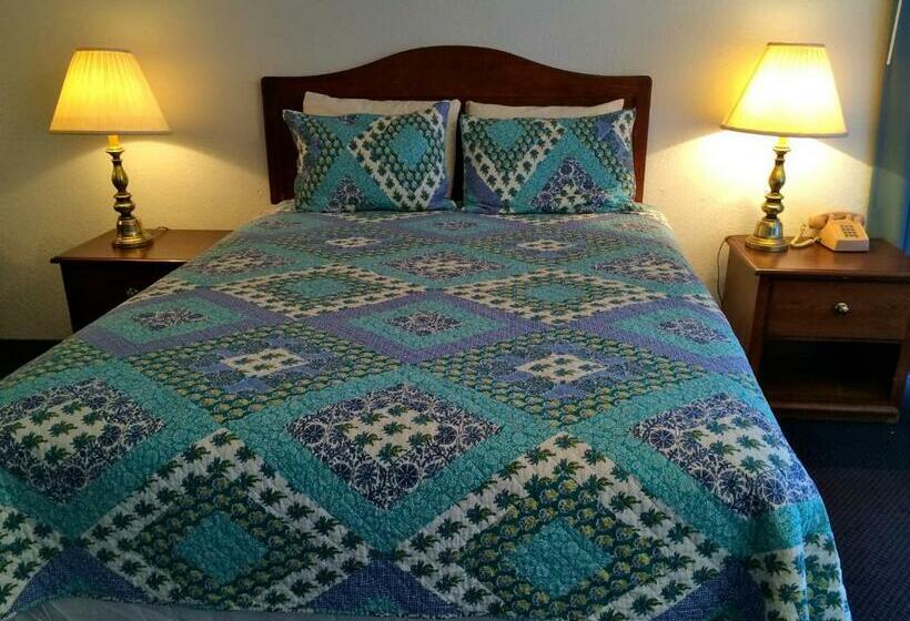 스탠다드 룸 킹사이즈 침대, Crystal Palace Inn Brownfield