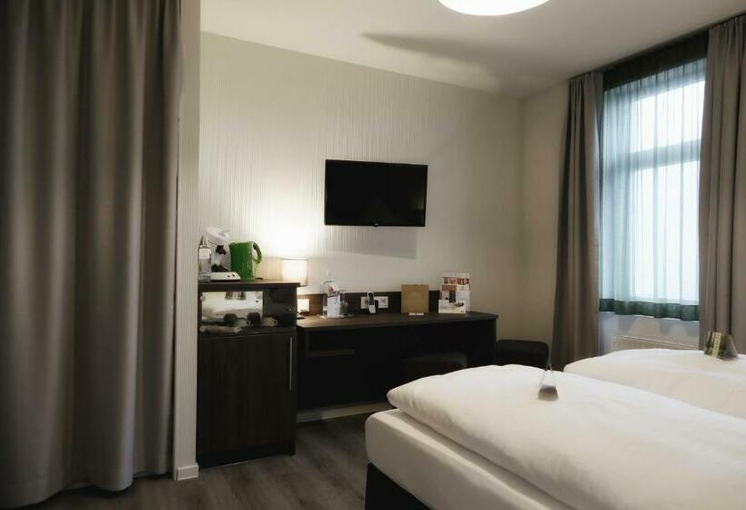 Апартаменты 1 Спальня, Konsumhotel Am Park   Nebenhaus Vom Konsum Berghotel Oberhof