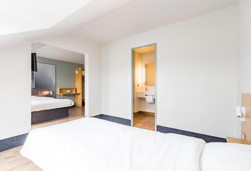 Номер Стандарт Трехместный, B&b Hotel Tours Parc Expo St Avertin
