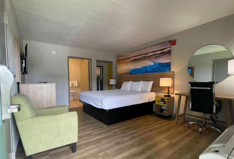 스탠다드 룸 킹사이즈 침대, Days Inn By Wyndham Lake Park/valdosta