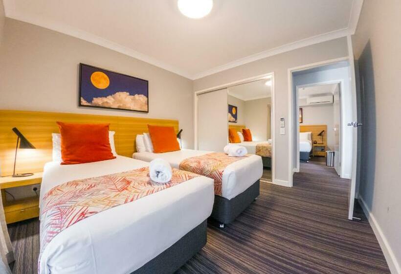 Апартаменты 2 Спальни, Potters Toowoomba