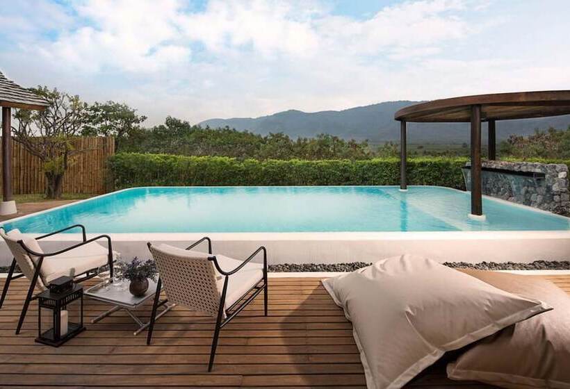 Вилла с 1 спальней и бассейном, Boribot Pool Resort