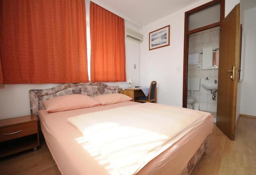 スタンダードシングルルーム, Pansion Antonio