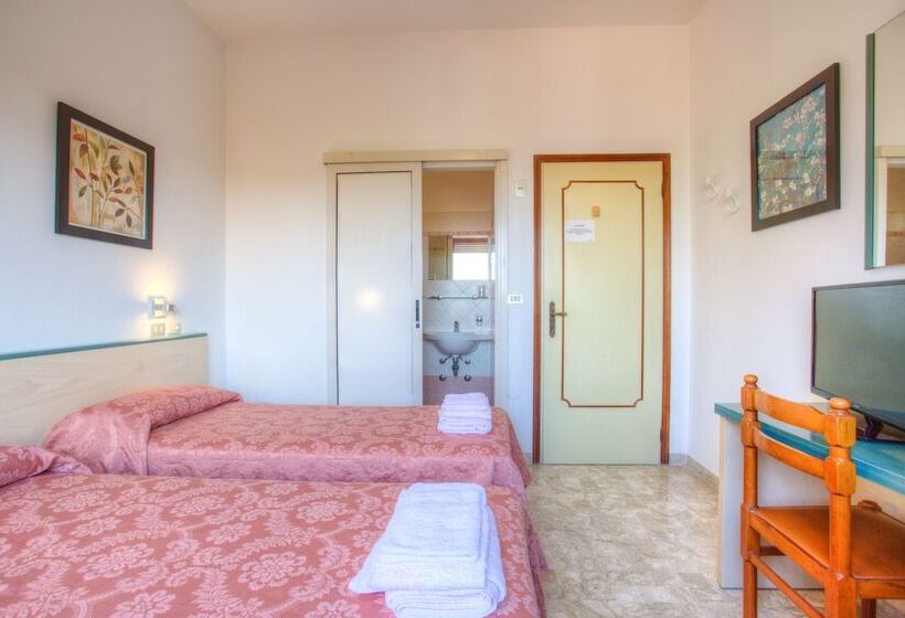 스탠다드 발코니 룸, Albergo Villa Lucia