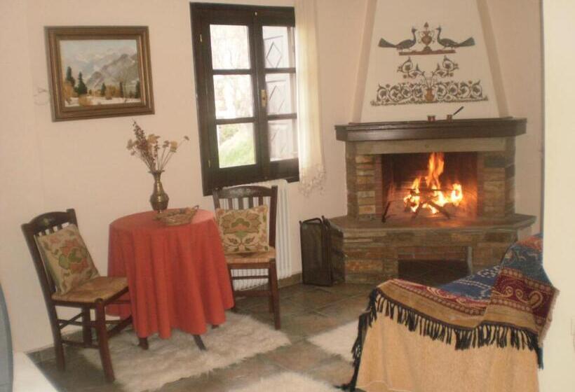 Семейные Апартаменты, Guesthouse Filokalia