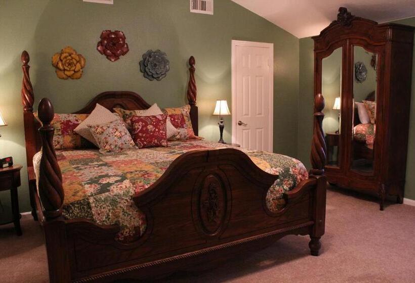 Номер Superior Кровать Кинг, Maple Creek Bed&breakfast